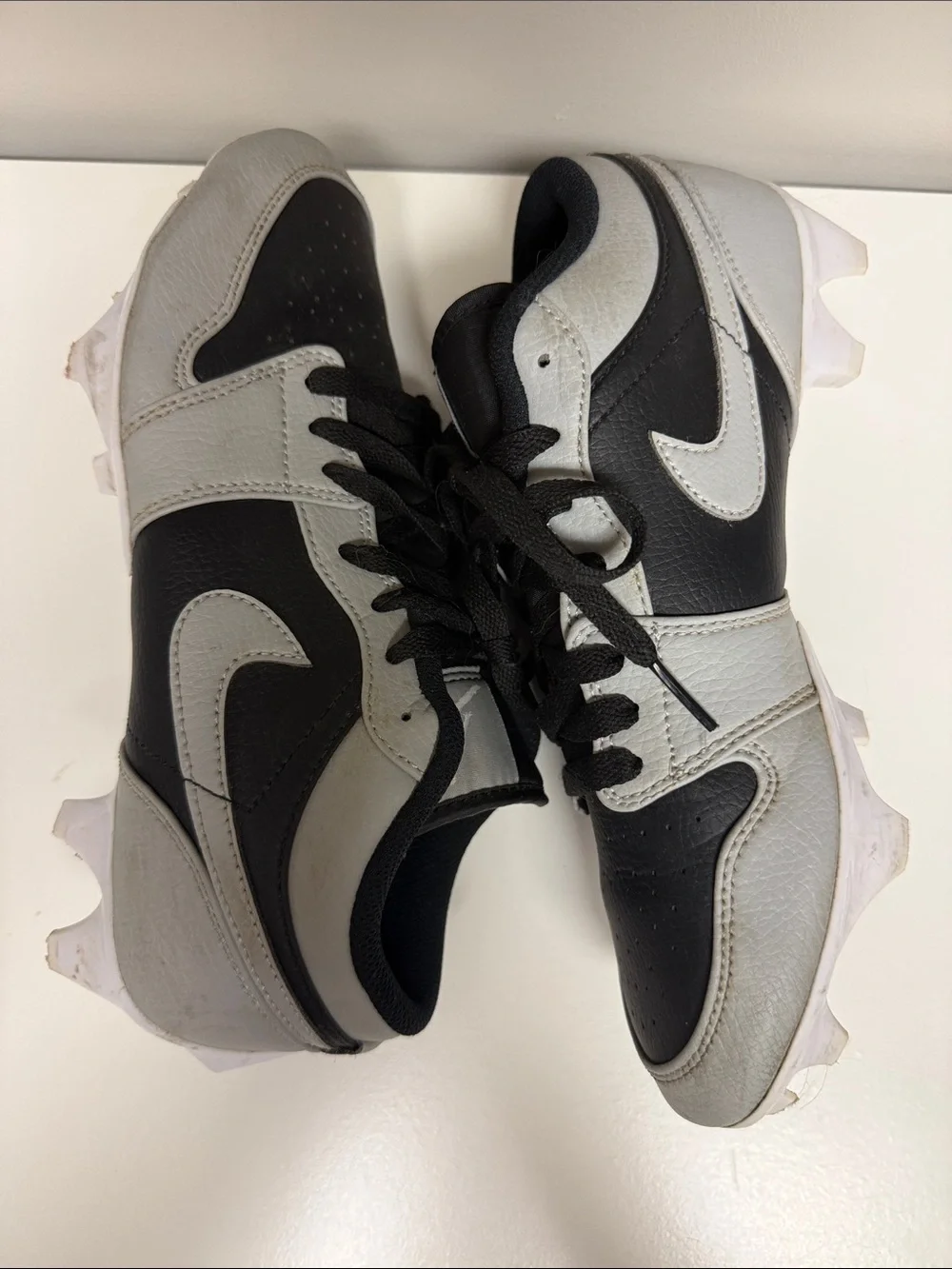 Mens Air Jordan 1 Low TD Football Cleats, Size 7; Shadow 2.0